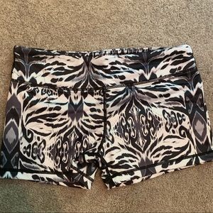 💪🏻workout shorts💪🏻